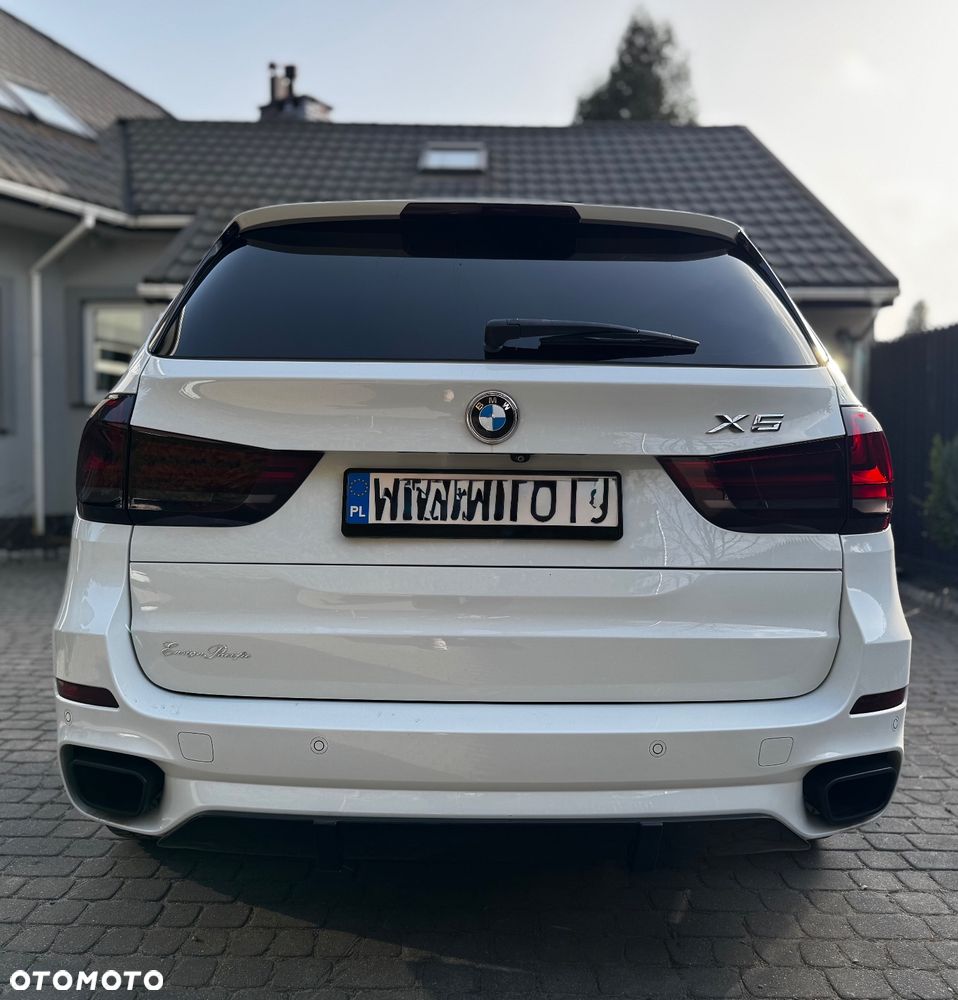 BMW X5 xDrive50i Sport-Aut - 6