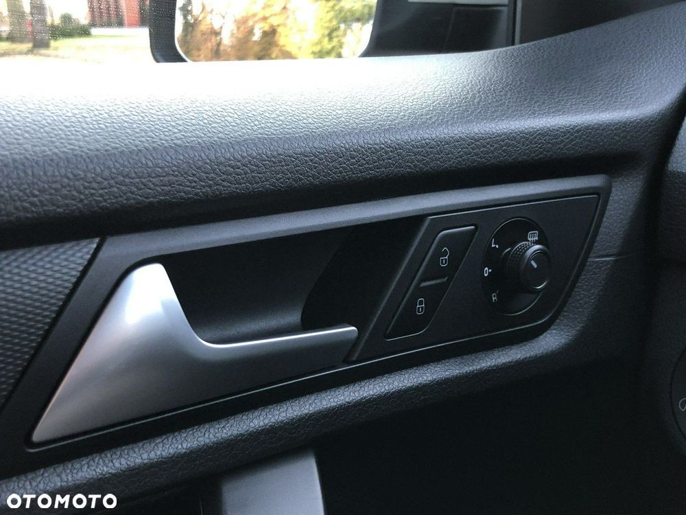 Volkswagen Caddy - 34