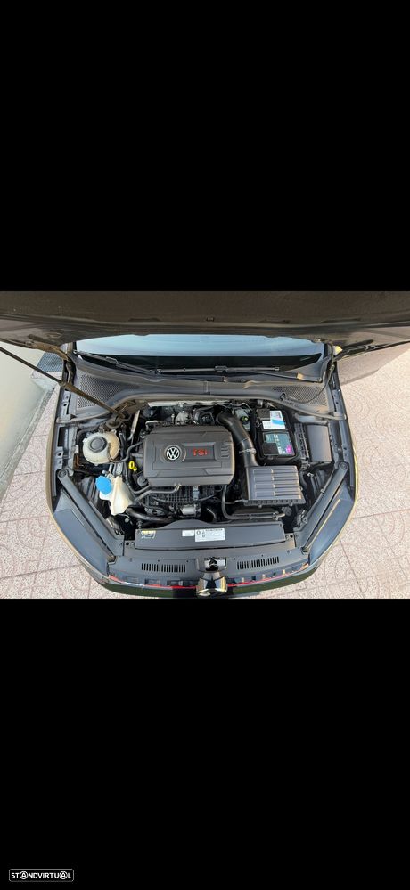 VW Golf 2.0 TSI GTi TCR DSG - 8