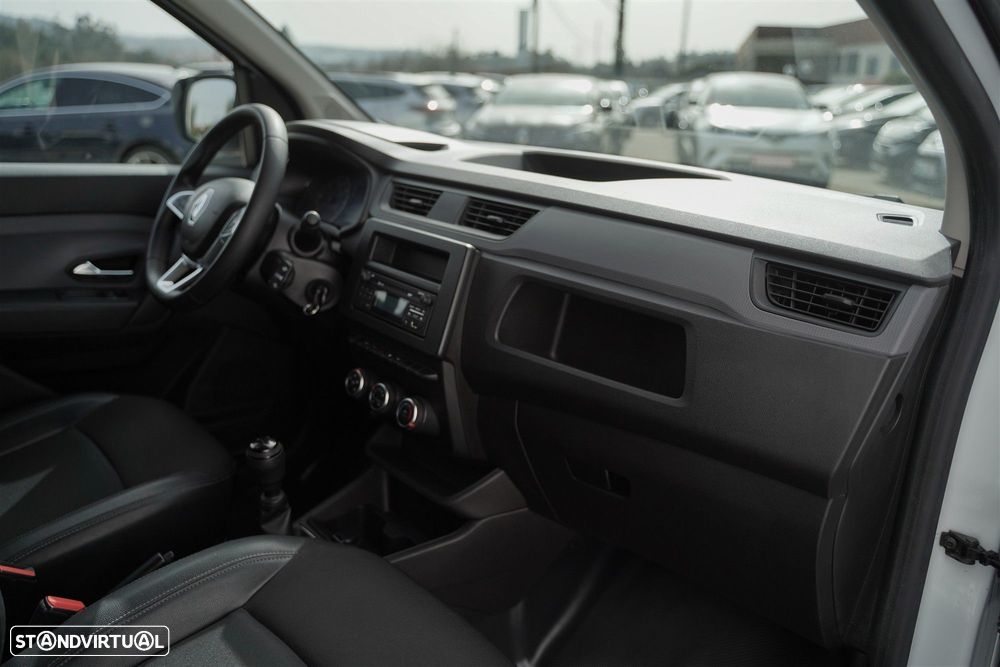 Renault Express 1.5 Blue dCi Advance - 29