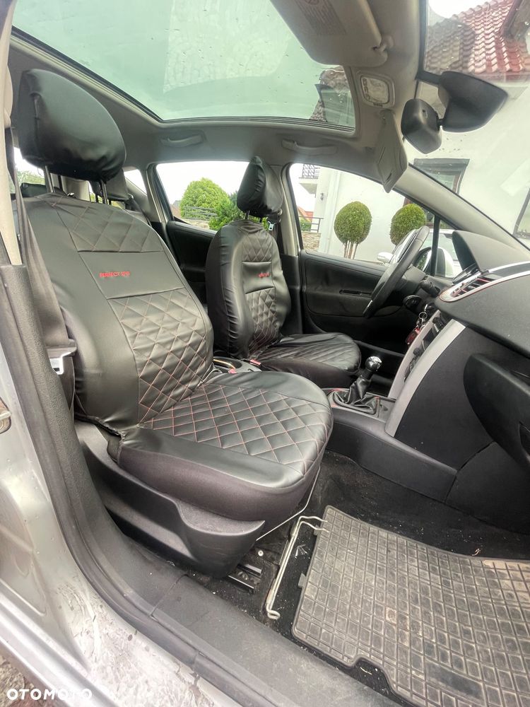 Peugeot 207 1.4 16V Trendy - 20