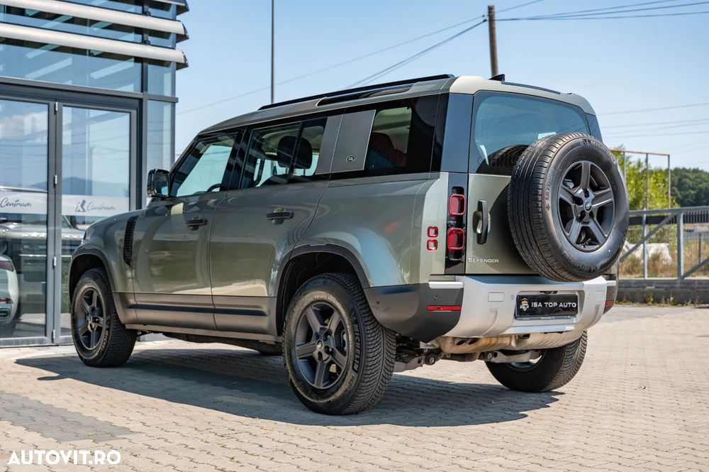 Land Rover Defender - 4