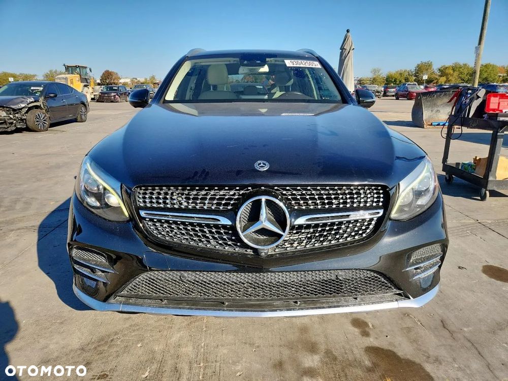 Mercedes-Benz GLC AMG 43 4-Matic - 2