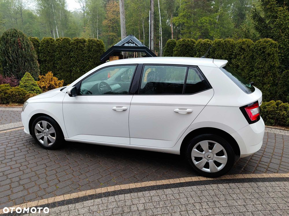 Skoda Fabia - 5