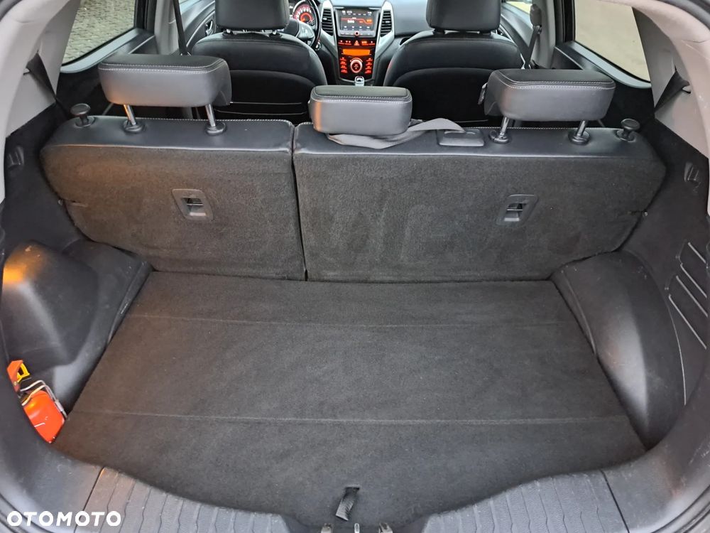 SsangYong/KGM Tivoli e-XGi 160 4WD Sapphire - 22