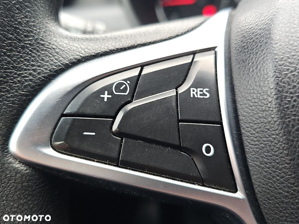 Dacia Duster 1.0 TCe Essential - 12