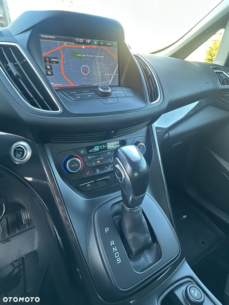 Ford Grand C-MAX - 17