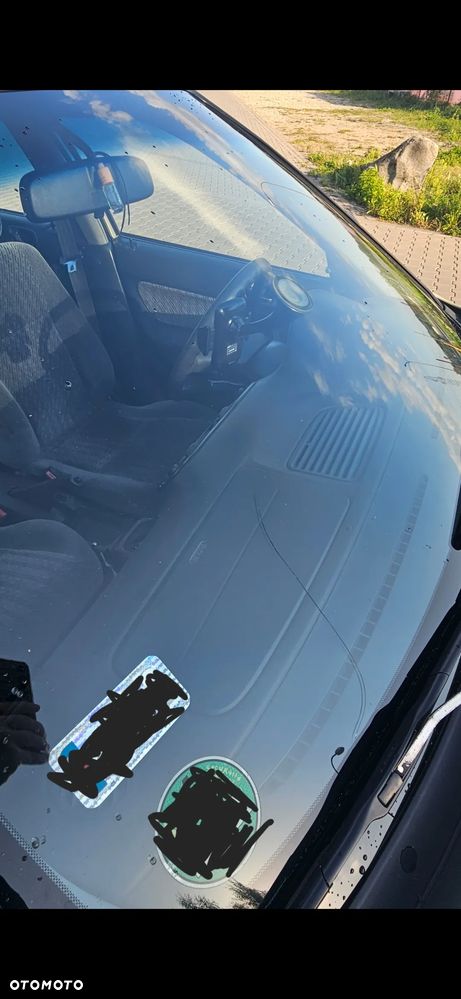 Honda Civic 1.4i S - 8