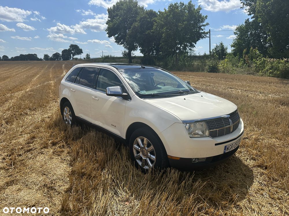 Lincoln MKX - 2