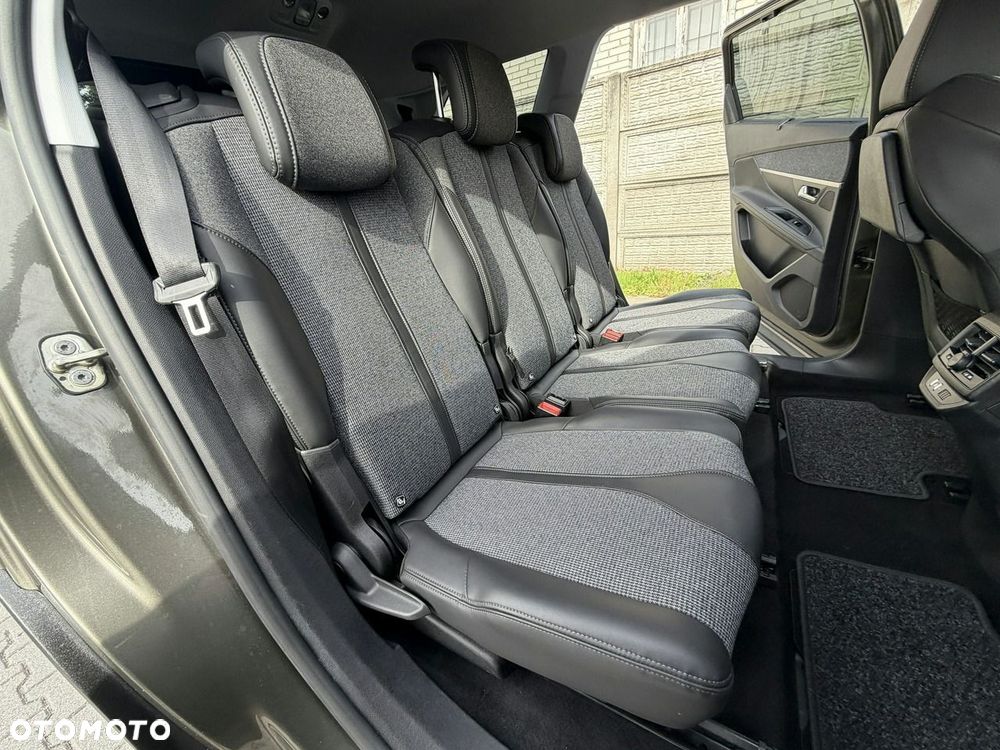 Peugeot 5008 1.5 BlueHDi Allure Pack S&S - 21