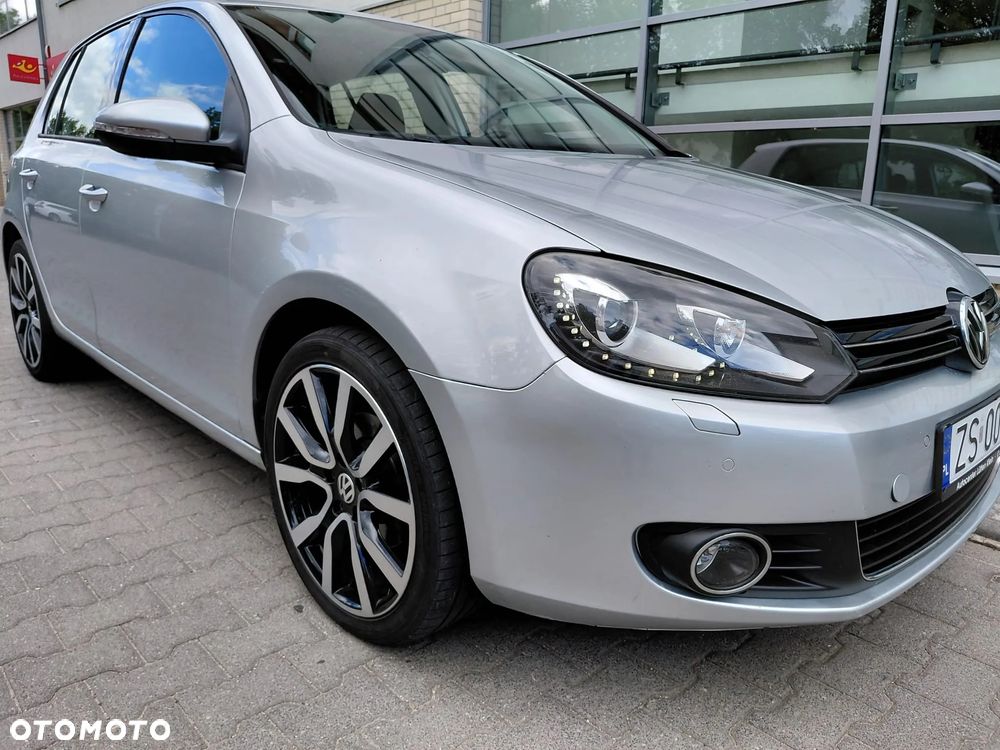 Volkswagen Golf 1.6 TDI BlueMotion Technology DSG Comfortline - 10