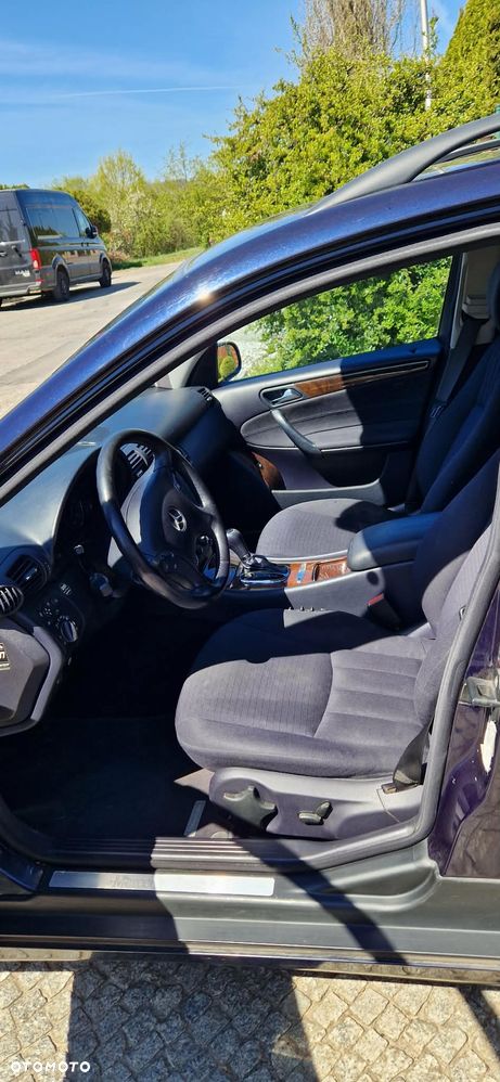 Mercedes-Benz Klasa C 320 CDI 7G-TRONIC Avantgarde - 16