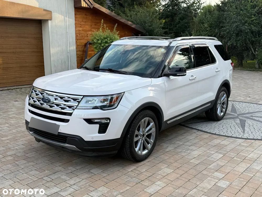Ford Explorer - 2