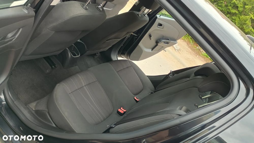 Chevrolet Aveo 1.4 16V LT - 14