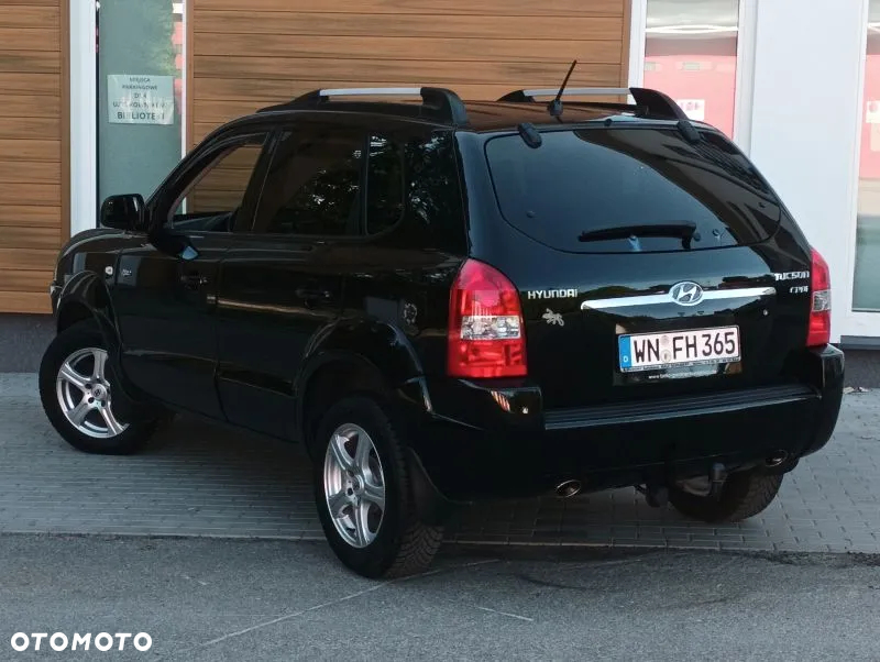 Hyundai Tucson 2.0 CRDi VGT 4WD GLS - 11