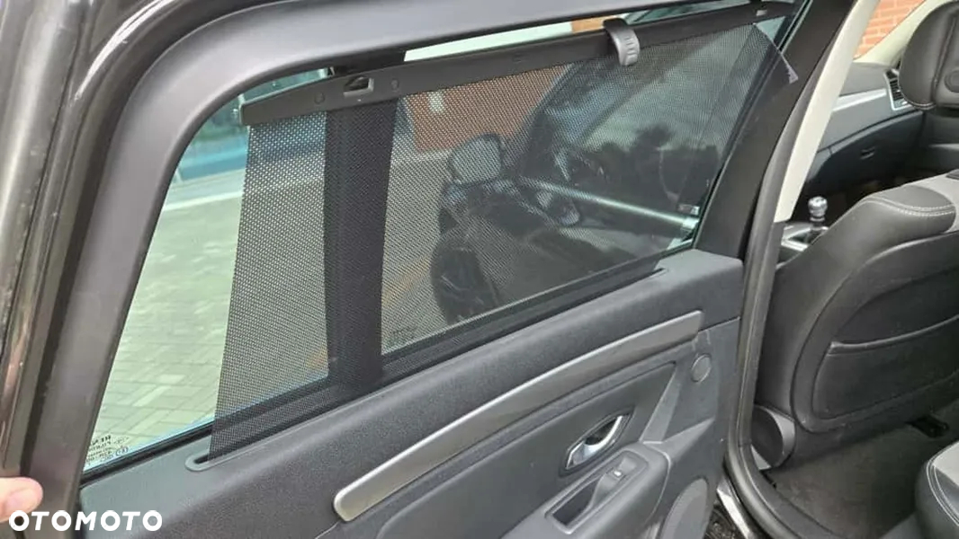 Renault Laguna Grandtour dCi 150 FAP GT - 15