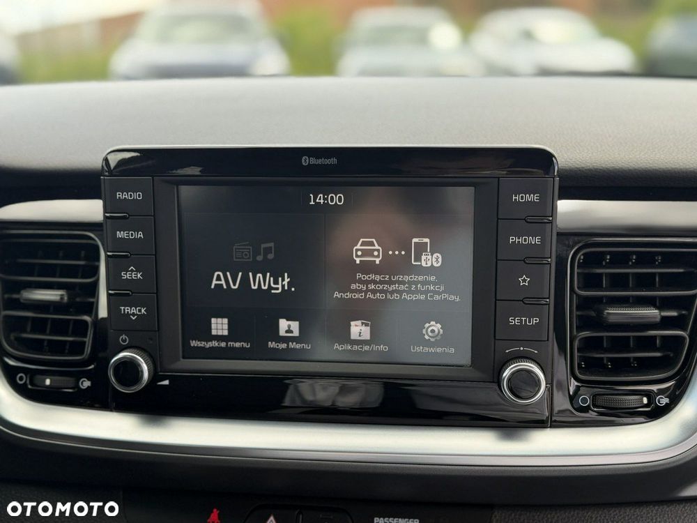 Kia Stonic - 23
