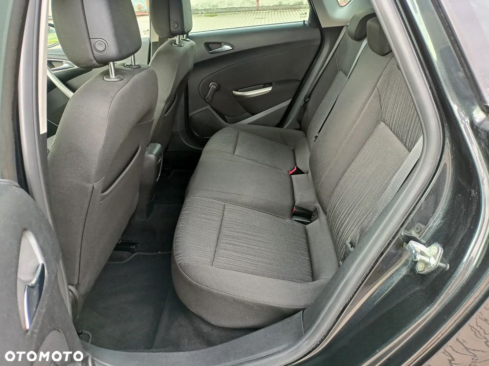 Opel Astra 1.4 Turbo Innovation - 18