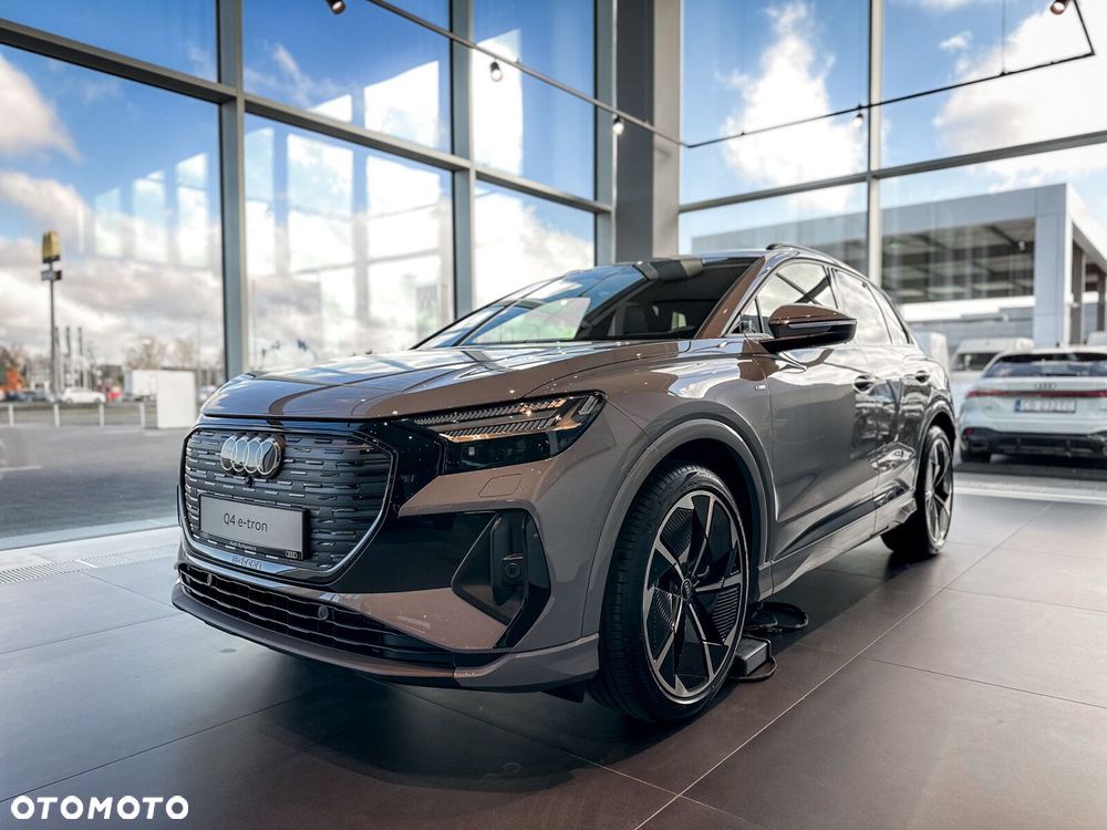 Audi Q4 e-tron - 2