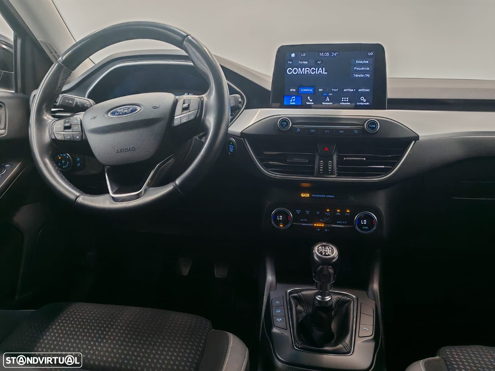 Ford Focus 1.5 TDCi EcoBlue Active - 10