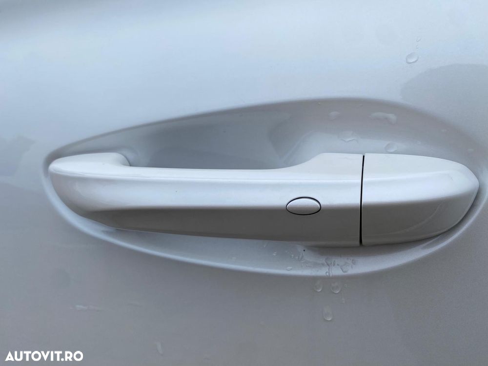 MG HS 1.5 T-GDi 7DCT Exclusive - 8