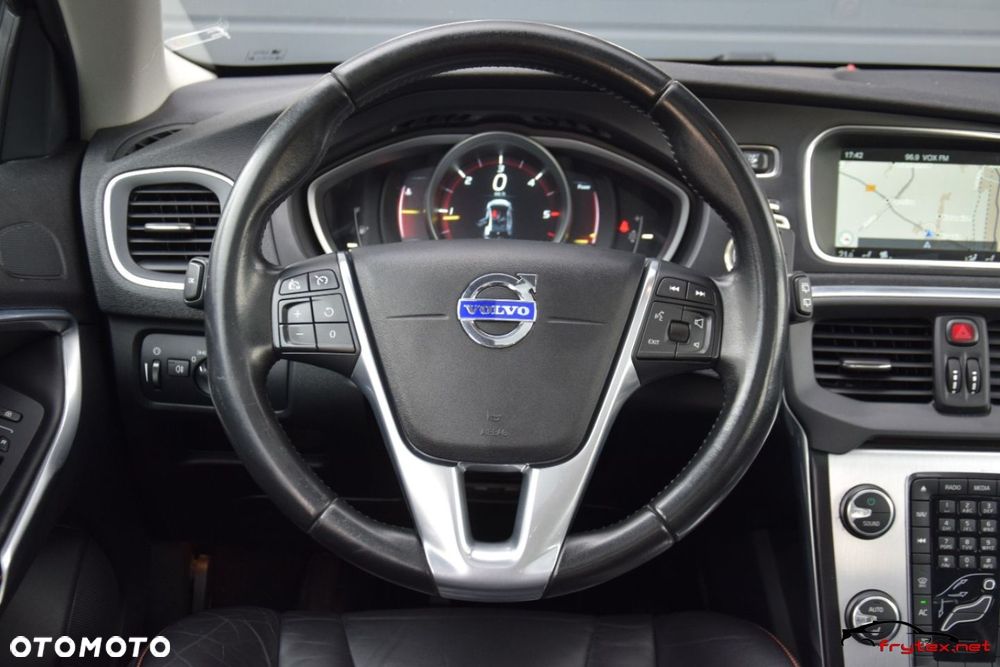 Volvo V40 - 30