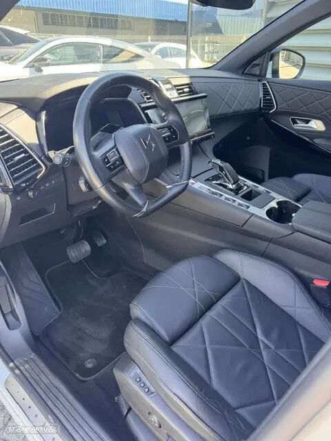 DS DS7 Crossback - 8
