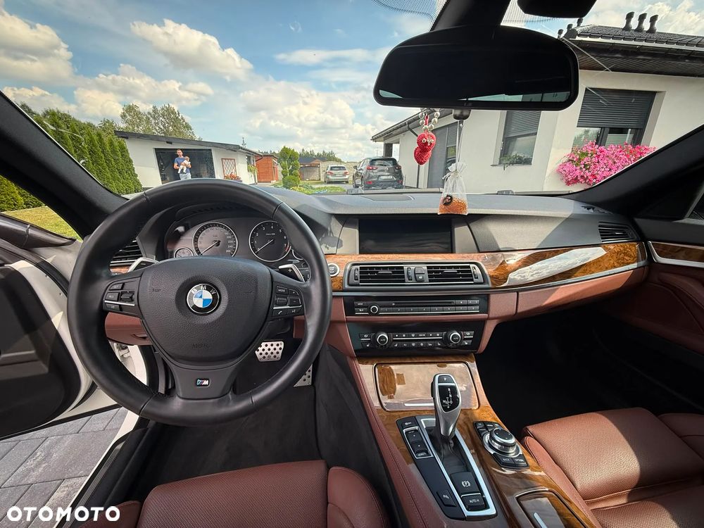 BMW Seria 5 - 25
