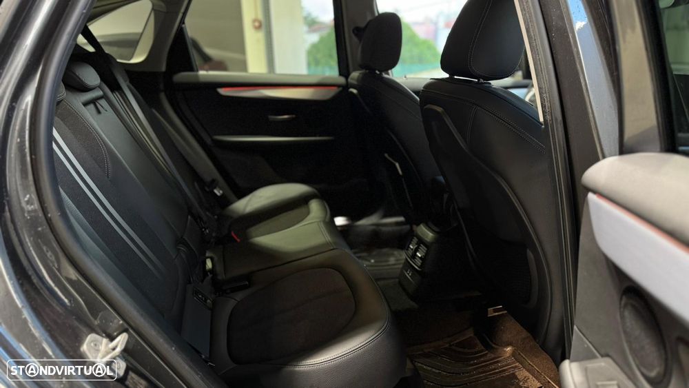 BMW 216 Active Tourer d Advantage Auto - 21