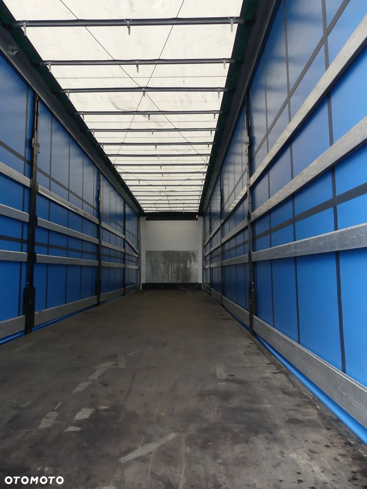 Wielton MEGA / FIRANKA / OŚ PODNOSZONA / DACH PODNOSZONY / - 25