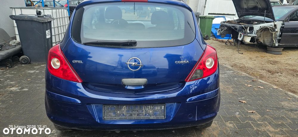 Klapa tylna bagażnika Opel Corsa D 2007r 3d hatchback Z21B - 1