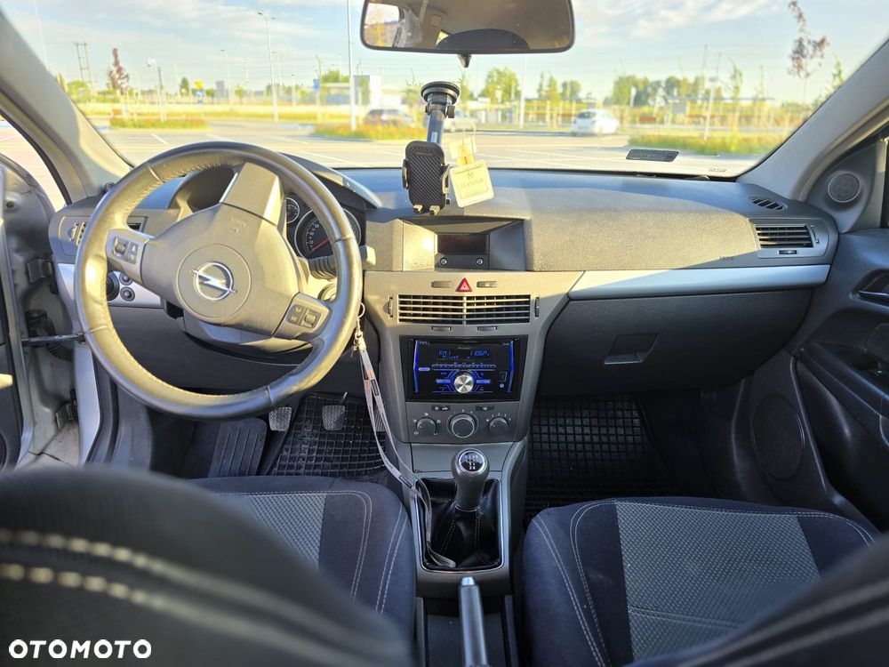 Opel Astra 1.6 Enjoy - 3