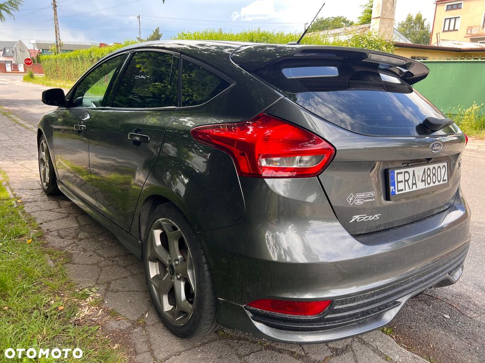 Ford Focus - 7