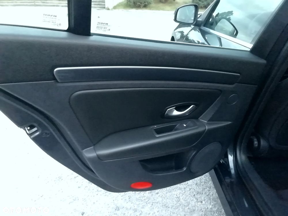 Renault Laguna 2.0 16V Expression - 24