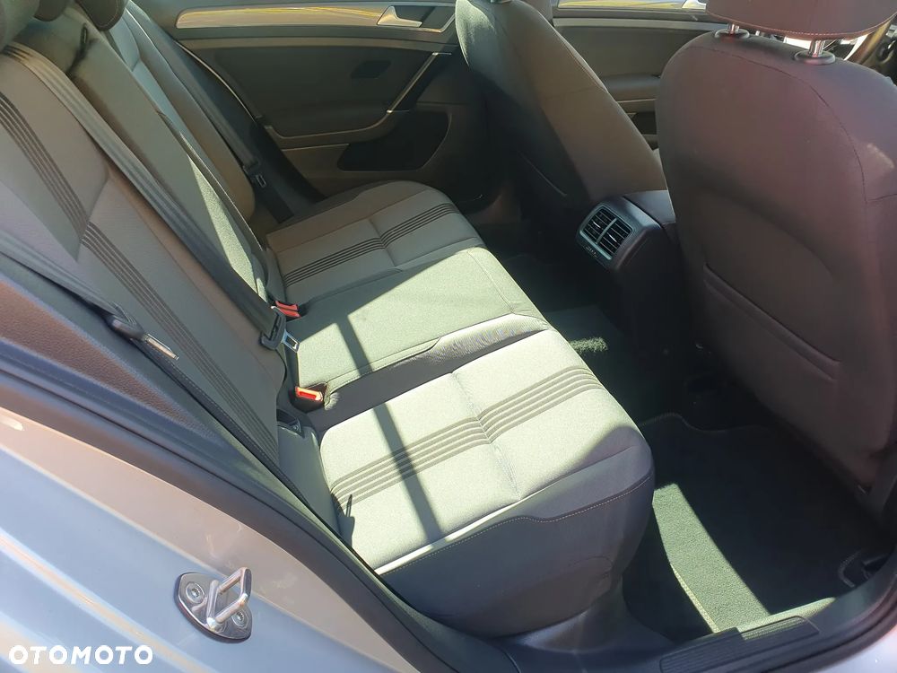 Volkswagen Golf 1.6 TDI BlueMotion Technology Allstar - 9