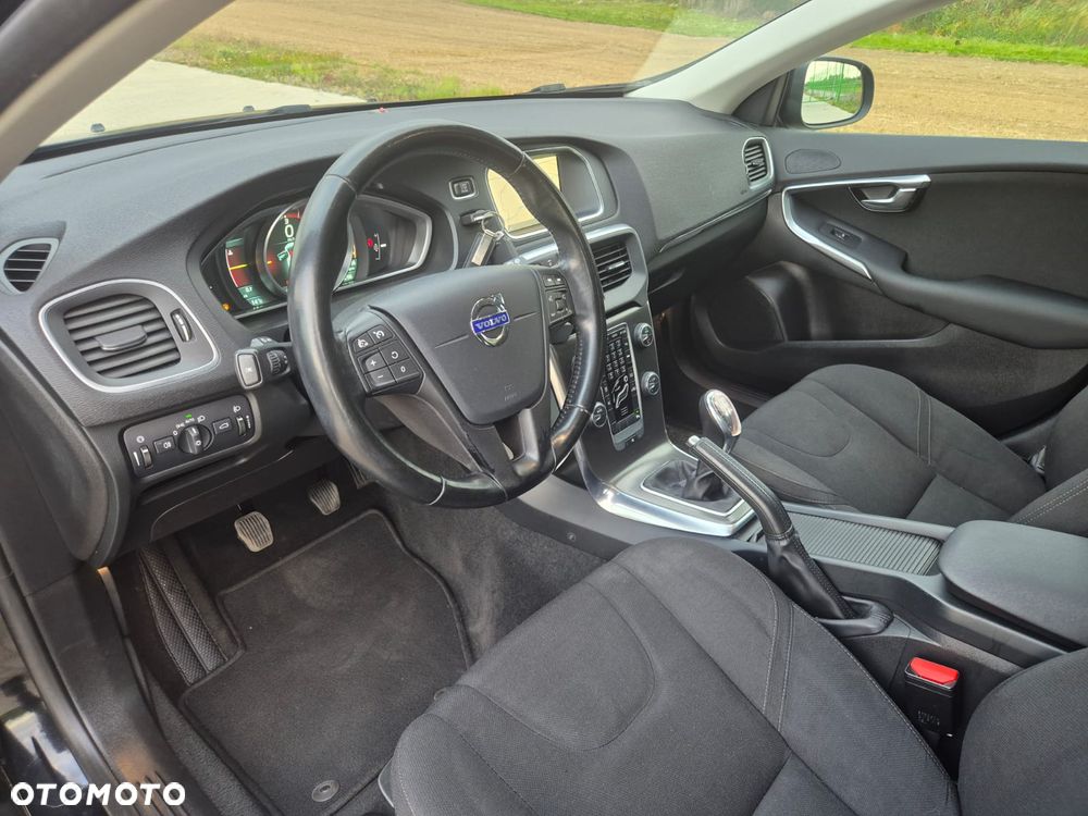 Volvo V40 D2 Kinetic - 7