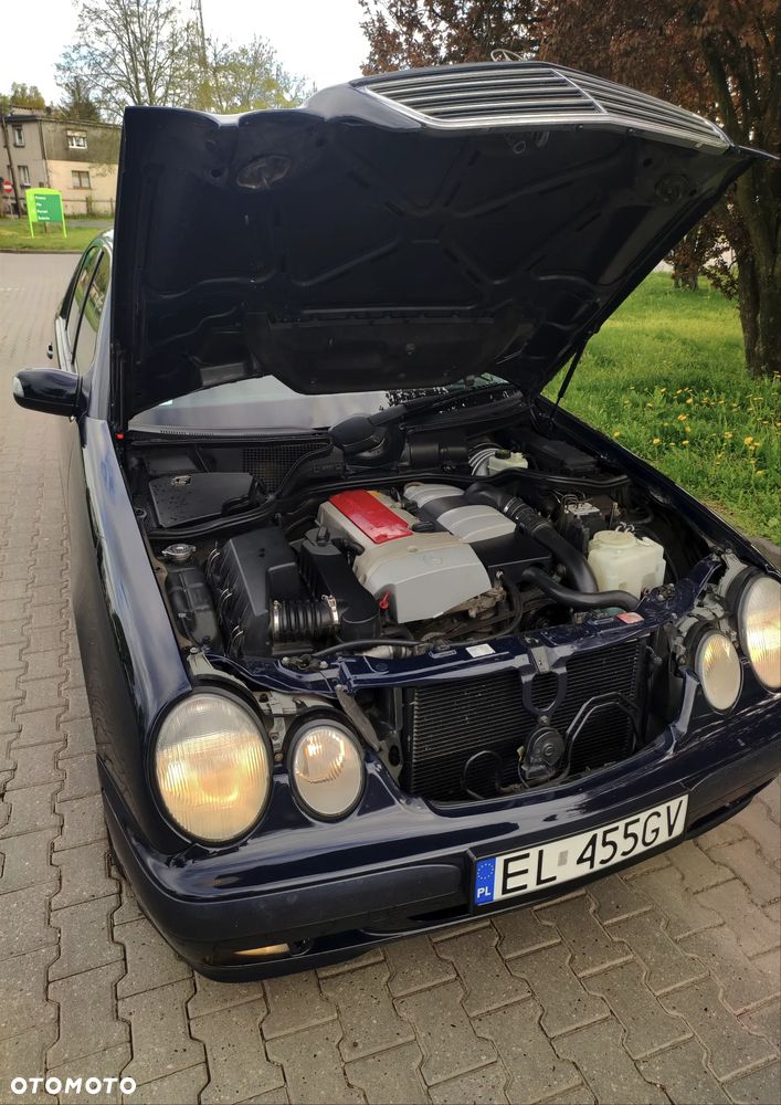 Mercedes-Benz Klasa E 200 Kompressor Classic - 12