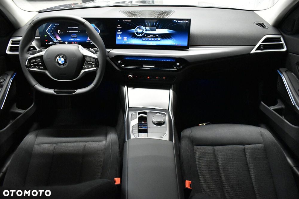 BMW Seria 3 320d xDrive mHEV - 6
