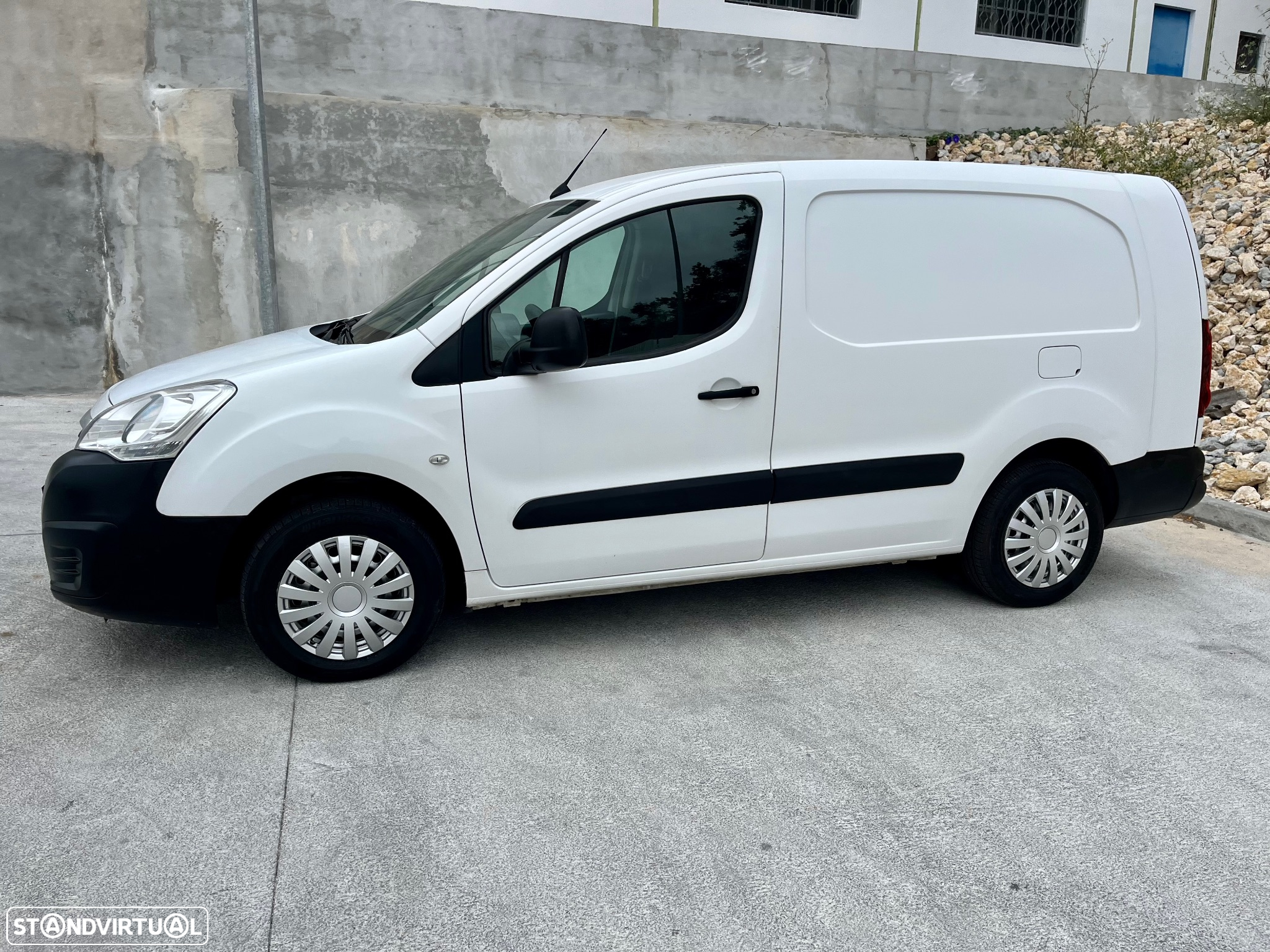 Peugeot Partner 1 6 HDI longa c/ iva dedutível - 13
