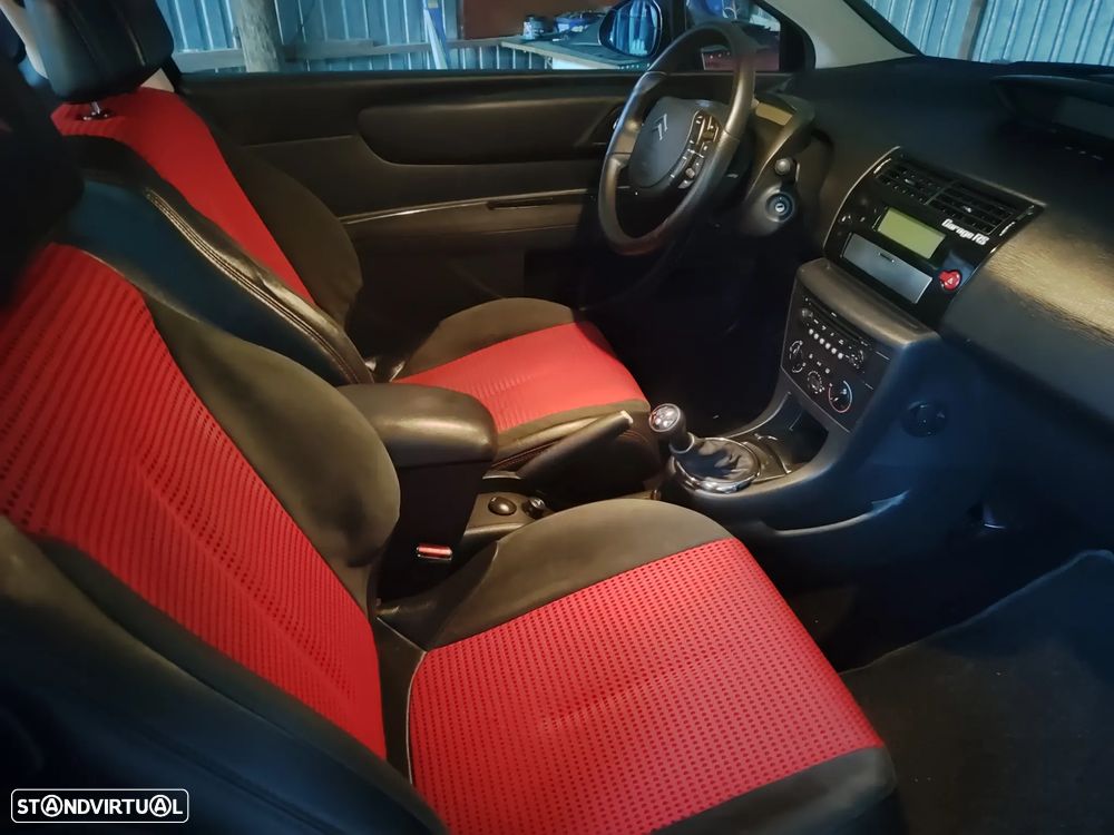 Citroën C4 1.6 HDi 110 by Loeb - 13