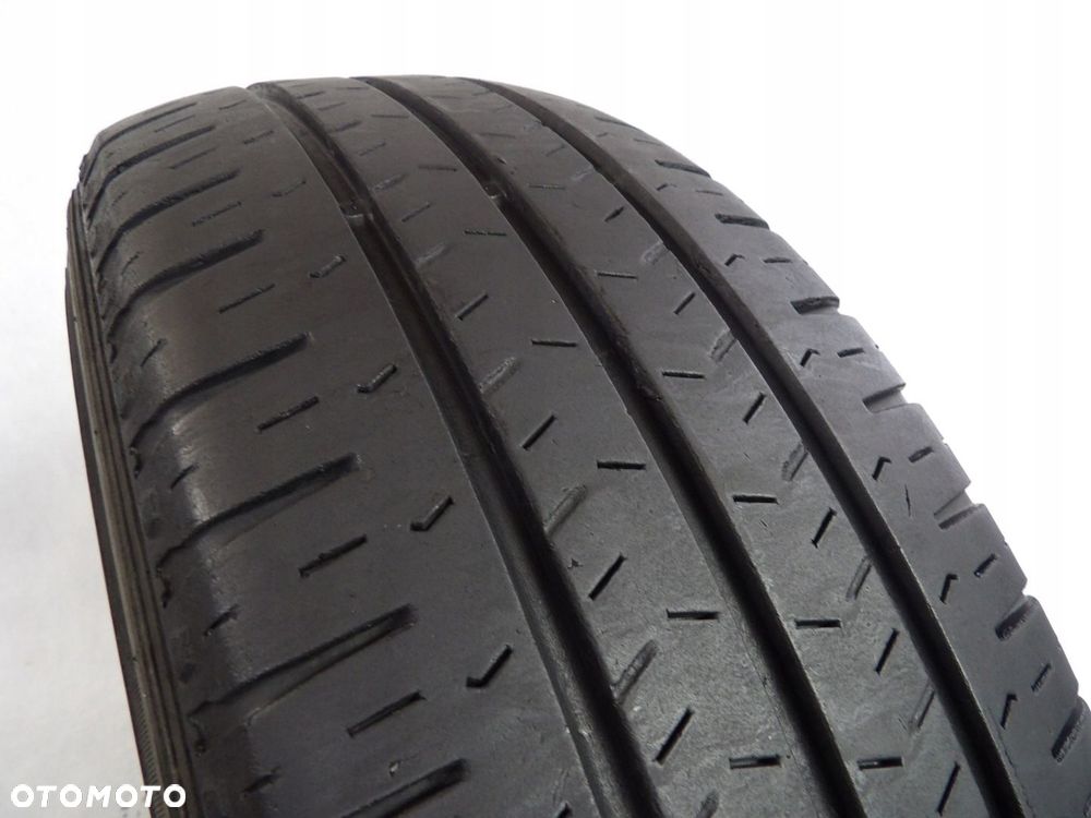 1x opona 215/70R15C NEXEN ROADIAN CT8 - 2