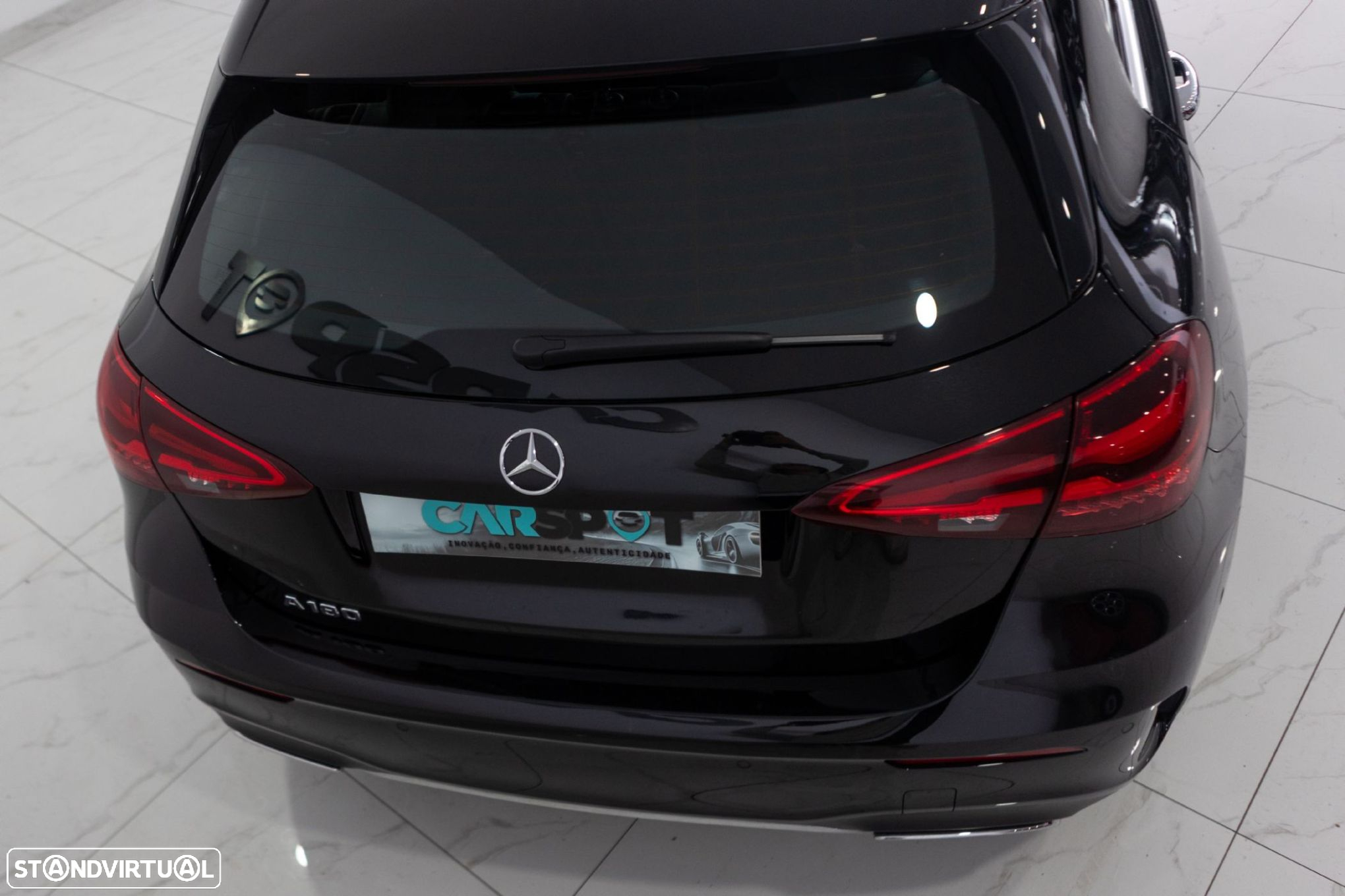 Mercedes-Benz A 180 7G-DCT Advanced AMG Line - 12