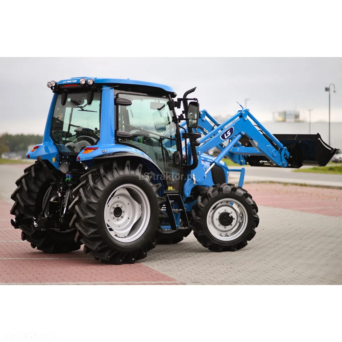 LS Traktor MT5.73 PST - 13