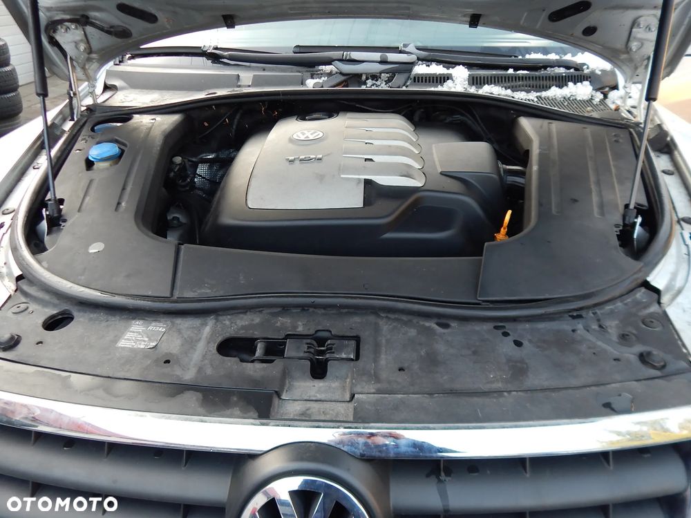 Volkswagen Touareg 2.5 R5 TDI Automatik Exclusive Edition - 10