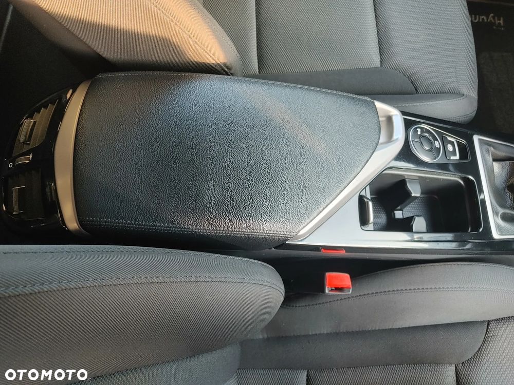 Hyundai i40 - 21