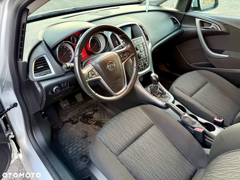 Opel Astra 1.4 Turbo Sports Tourer Fun - 26