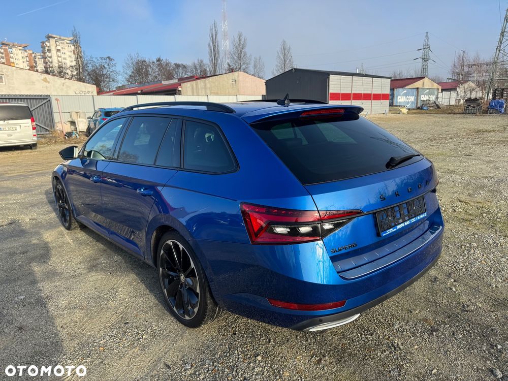 Skoda Superb 2.0 TDI DSG SportLine - 10
