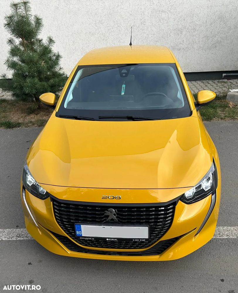 Peugeot 208 PureTech 100 EAT8 Allure - 28