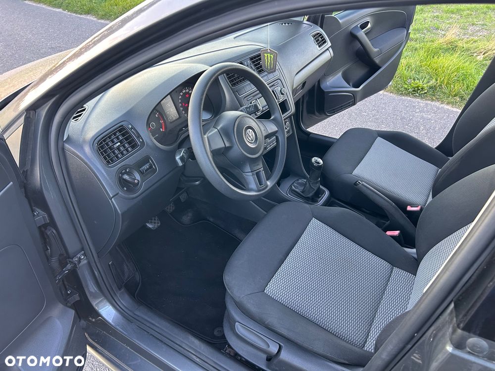 Volkswagen Polo 1.4 16V Trendline - 15