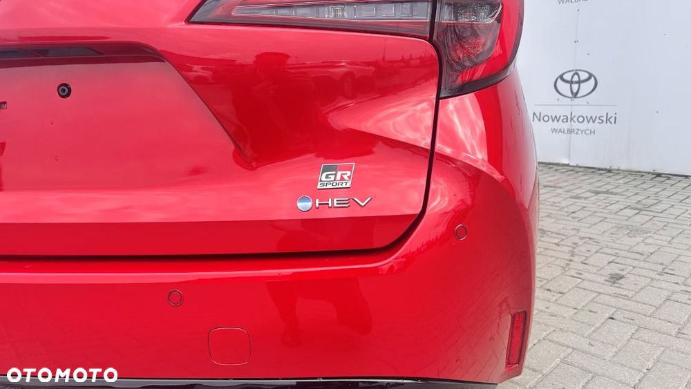 Toyota Corolla 2.0 Hybrid GR Sport - 10